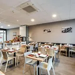 Brit Saint-nazaire Centre מלון 3*