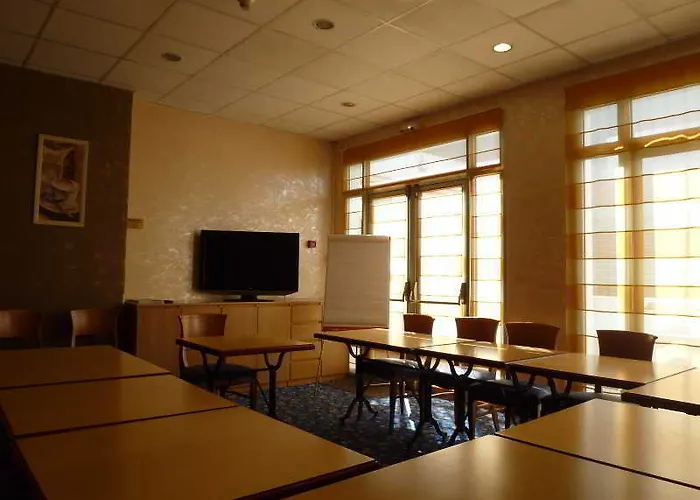 Brit Saint-nazaire Centre Hotel 3*