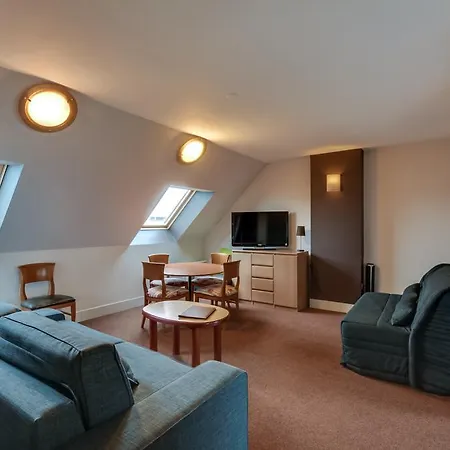 Hotel Brit Saint-nazaire Centre 3*