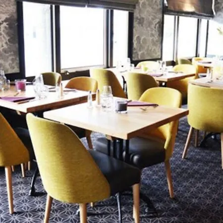 圣纳泽尔中心布里特酒店 3*