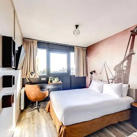 Hotel Brit Saint-nazaire Centre 3*