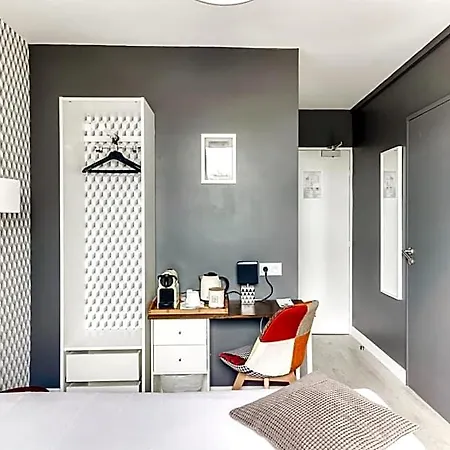 Hotel Brit Saint-nazaire Centre 3*