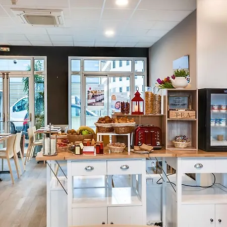 圣纳泽尔中心布里特酒店 酒店 圣纳泽尔