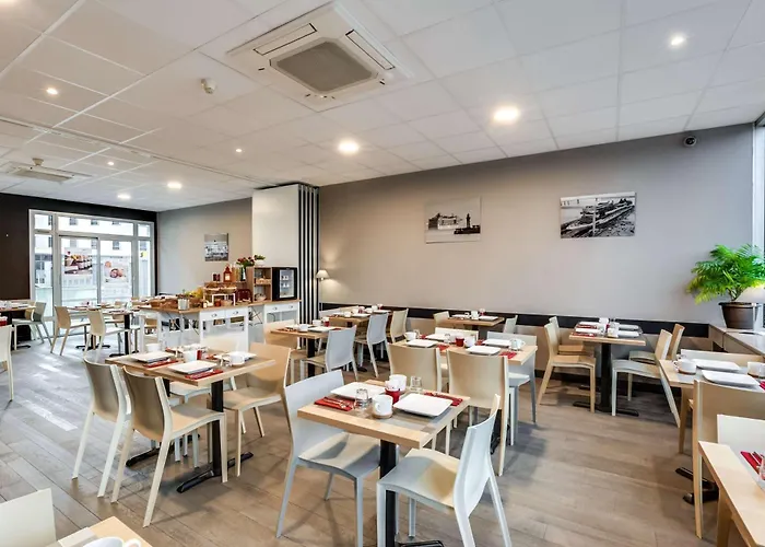 Brit Saint-nazaire Centre Hotel 3*