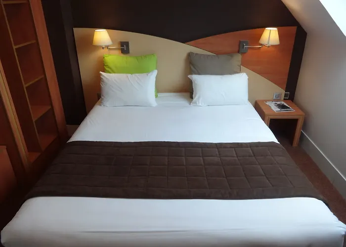 Hotel Brit Saint-nazaire Centre 3*